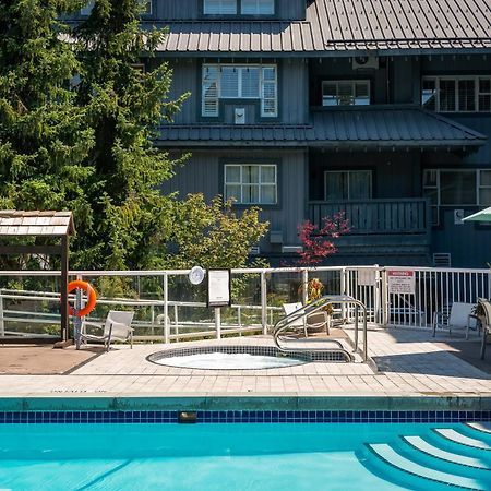 Glacier Lodge Whistler Exterior foto