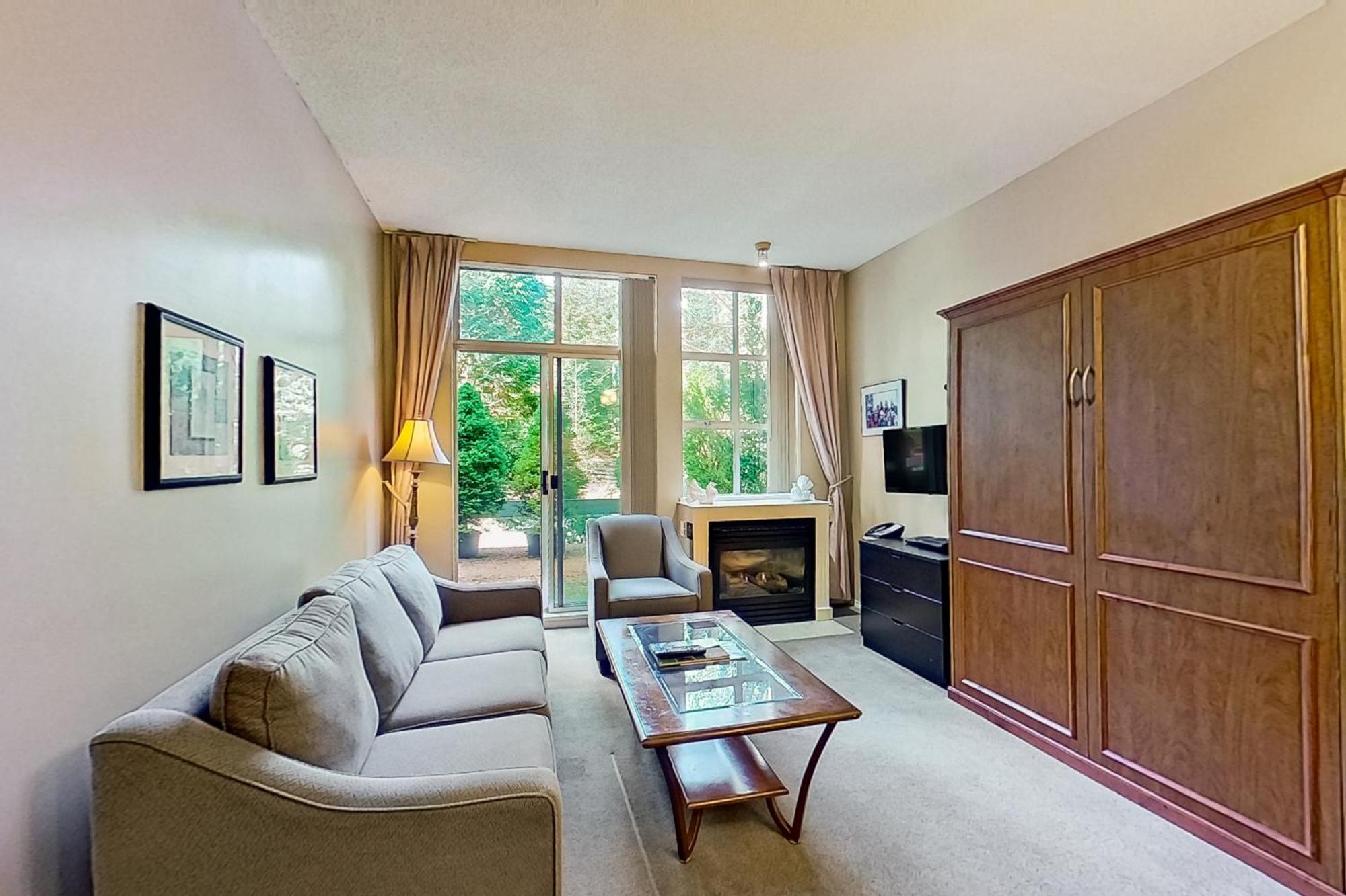 Glacier Lodge Whistler Quarto foto
