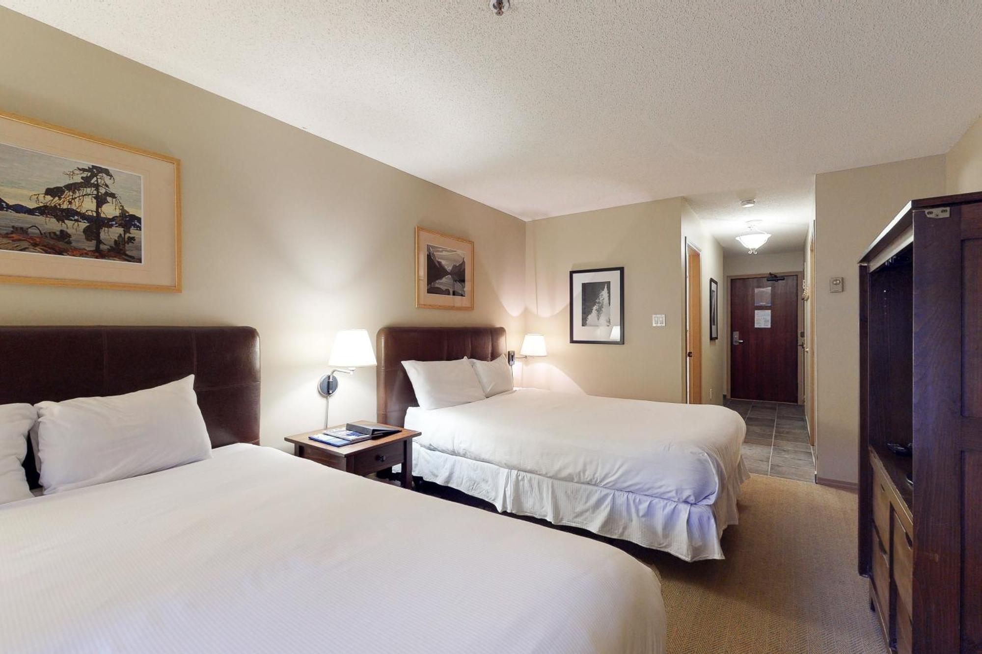 Glacier Lodge Whistler Quarto foto