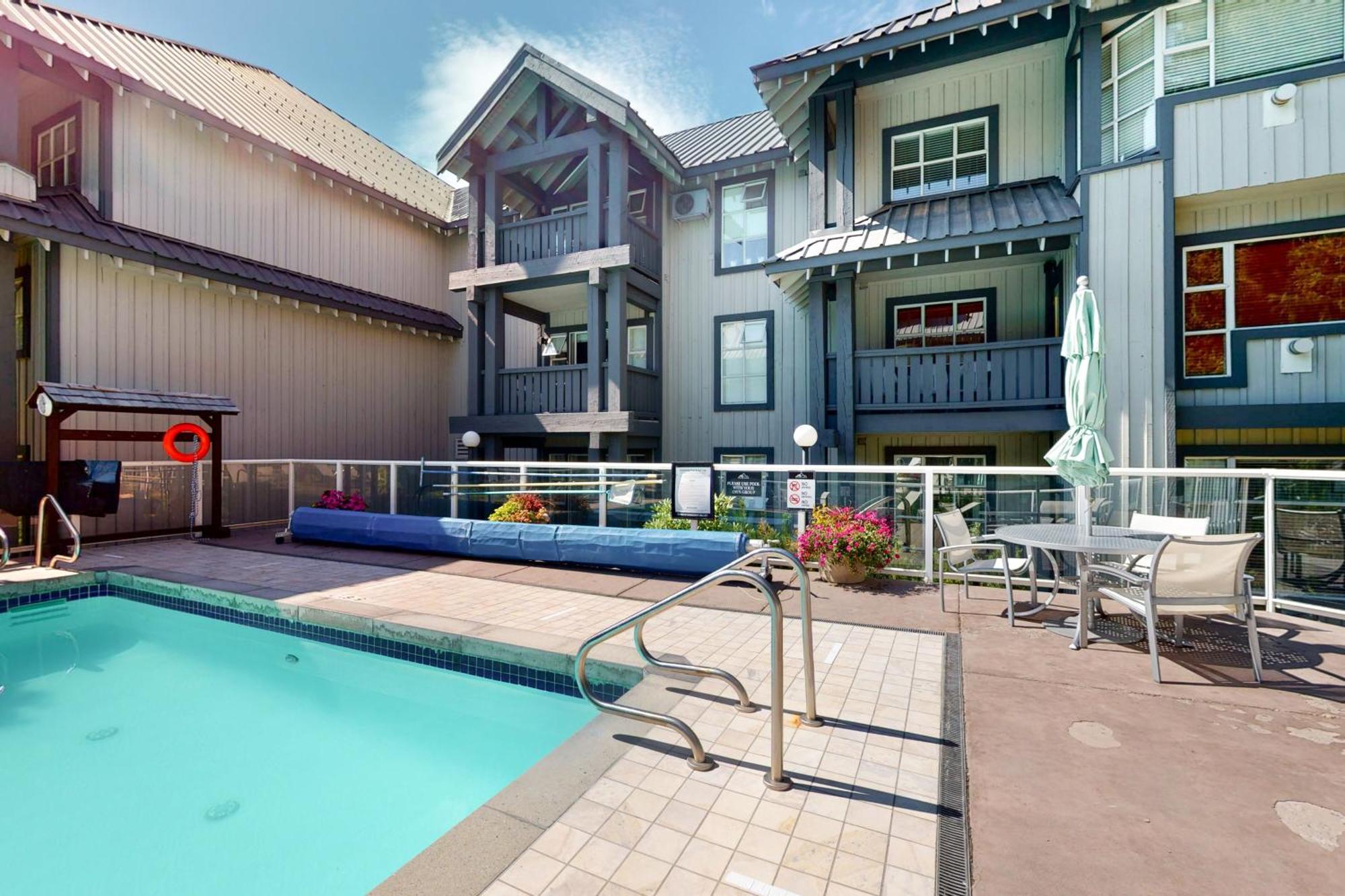 Glacier Lodge Whistler Exterior foto